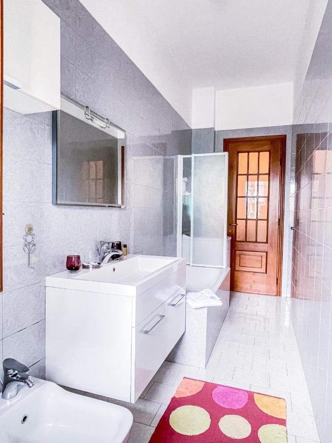 Myhouse Inn Paradiso - Affitti Brevi Italia Торино Екстериор снимка
